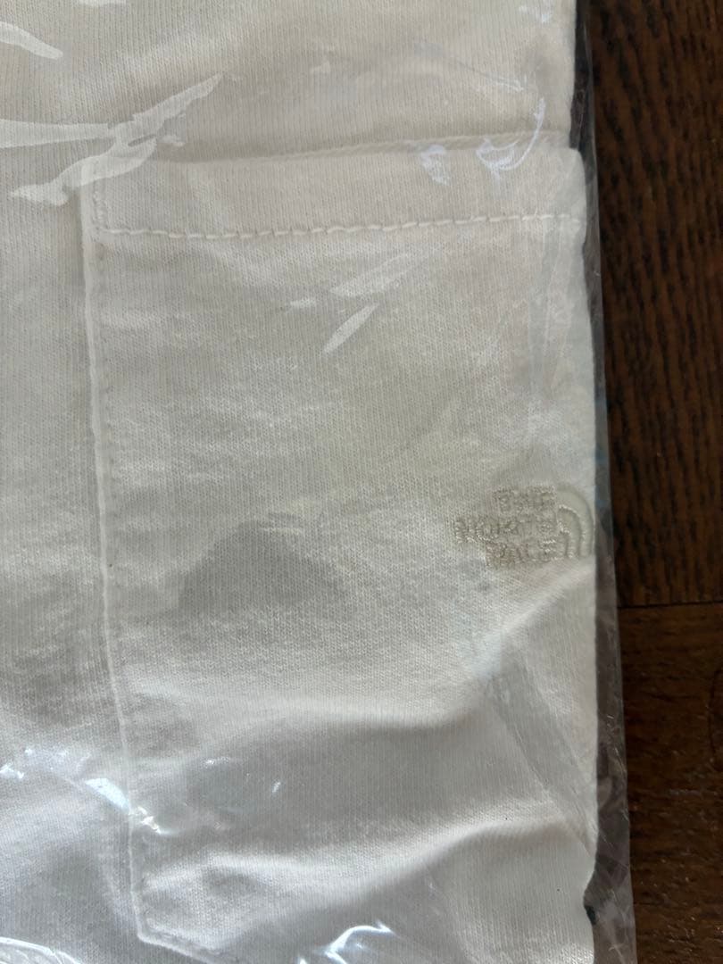 【限界お値下げ】THE NORTH FACE ホワイト Tシャツ N3901