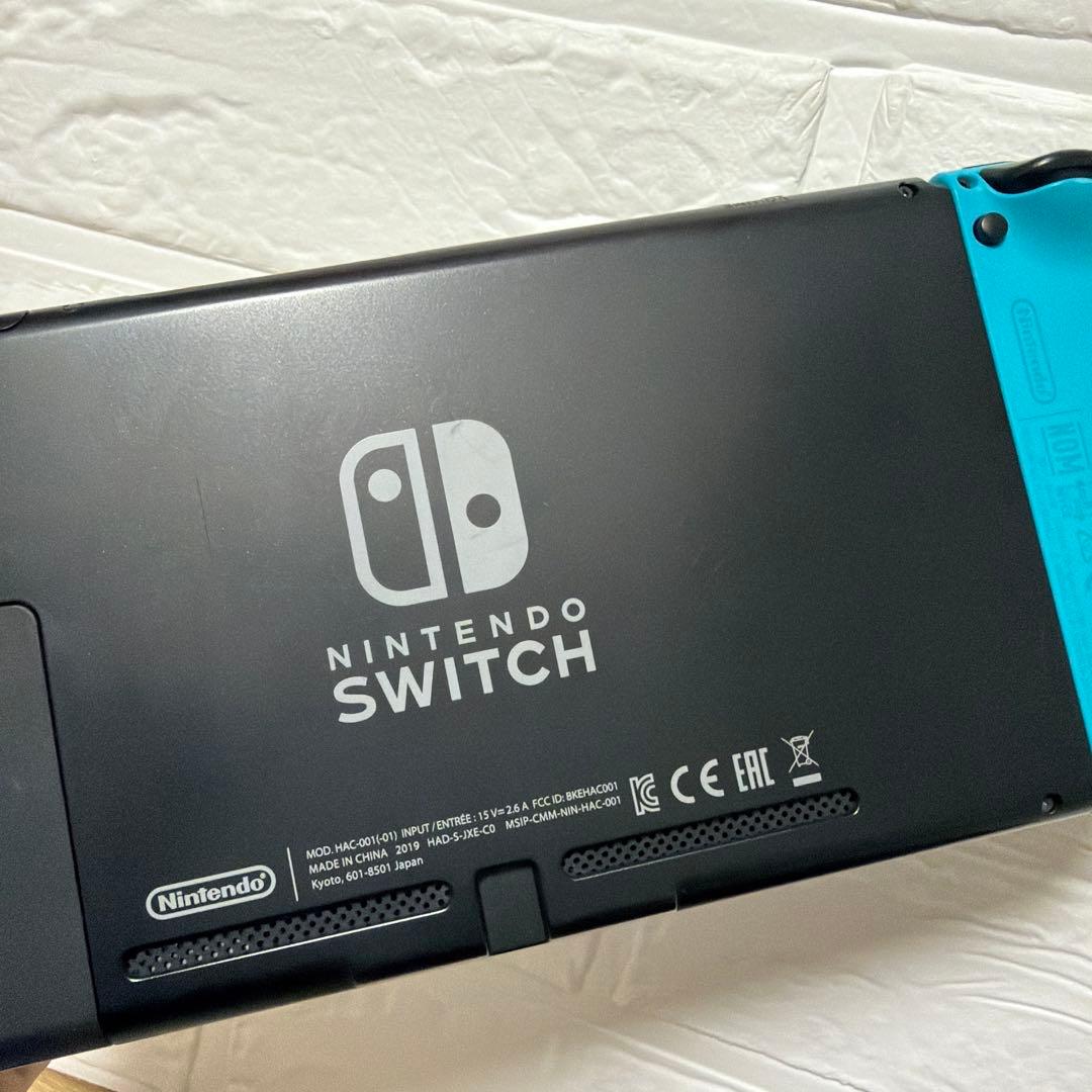 Nintendo Switch 本体 青/赤 Joy-Con ケース付き
