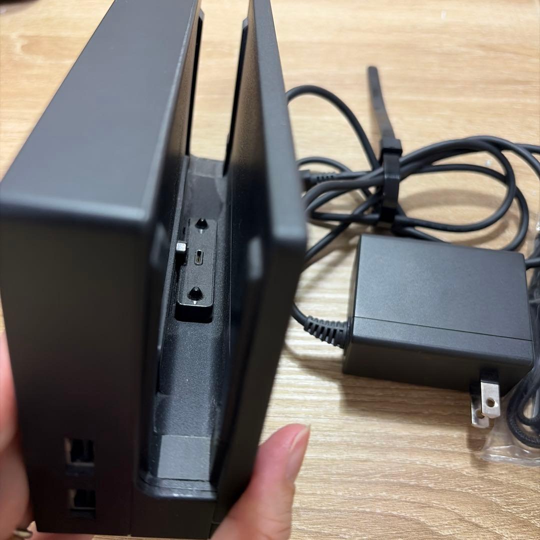 Nintendo Switch 本体 青/赤 Joy-Con ケース付き