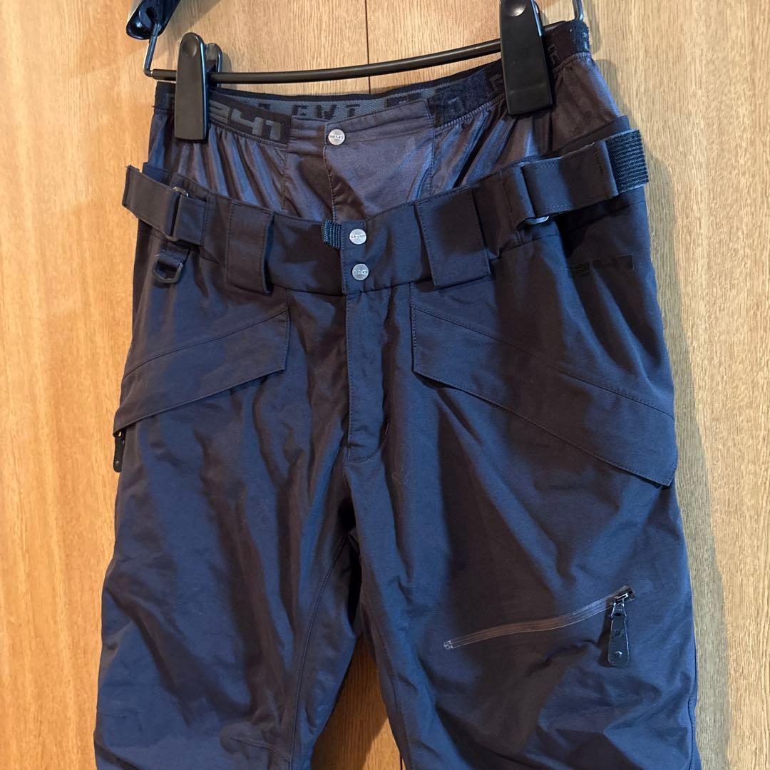 MB3801 GORE-TEX ブラックスノーボードパンツ
