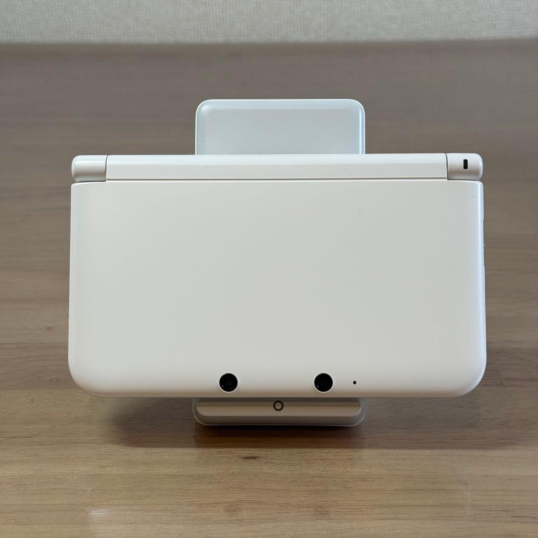 5-209 ニンテンドー3DS LL ホワイト