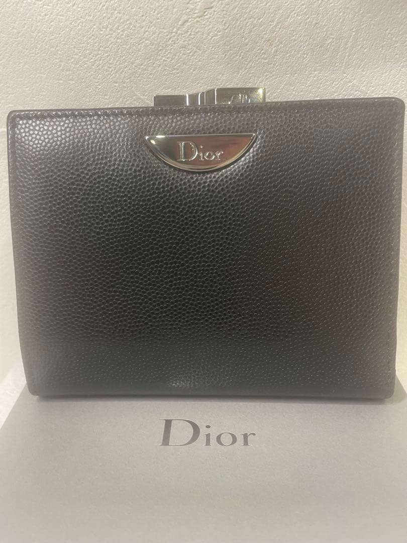 【新品未使用】ChristianDior ブラックレザー 二つ折り財布