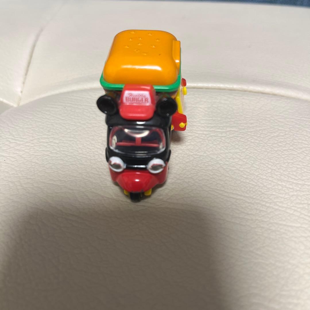 トミカ ミニカー 8台セット