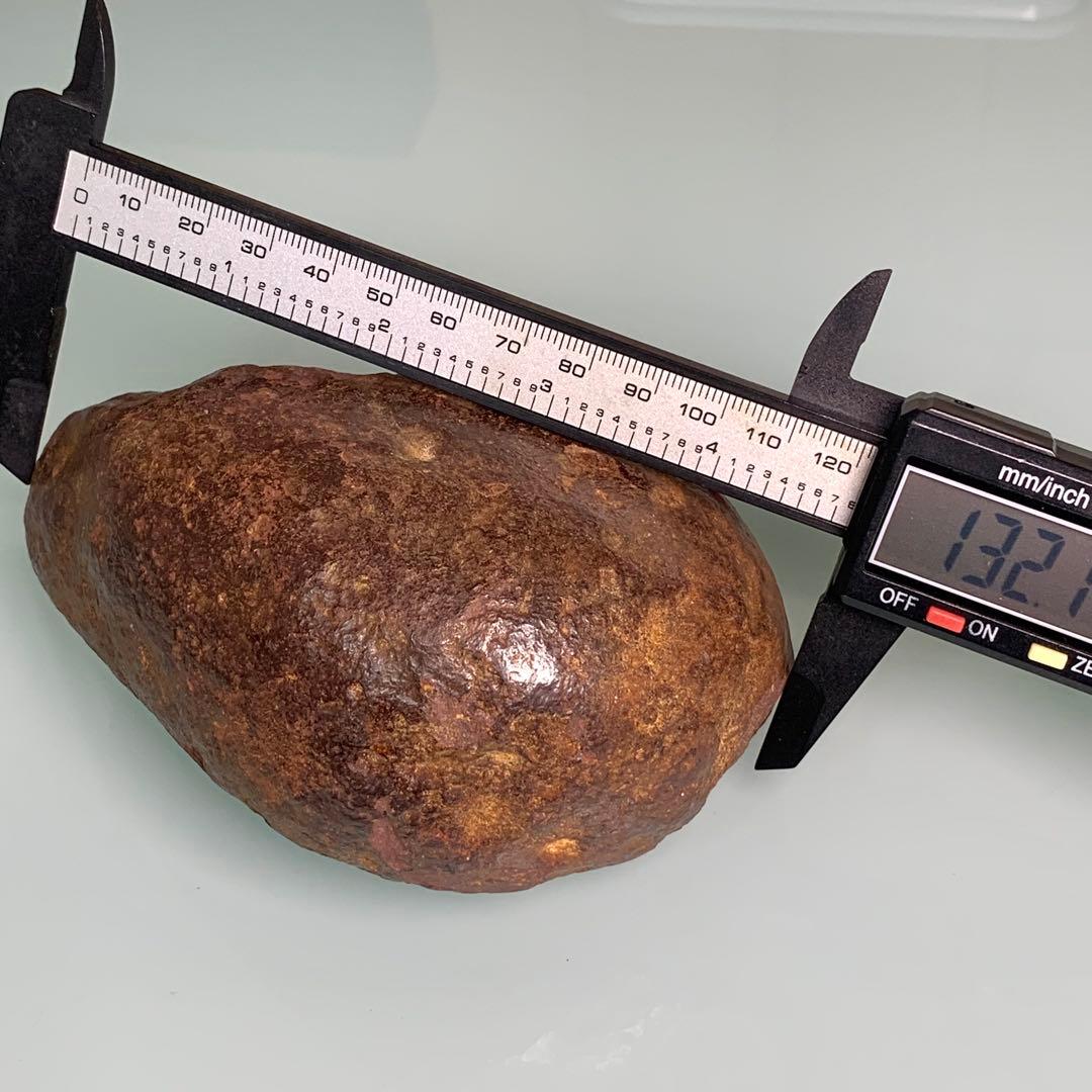 大型　宇宙エネルギーパワー 不思議の石鉄隕石　アンティーク 時代物　約1543g