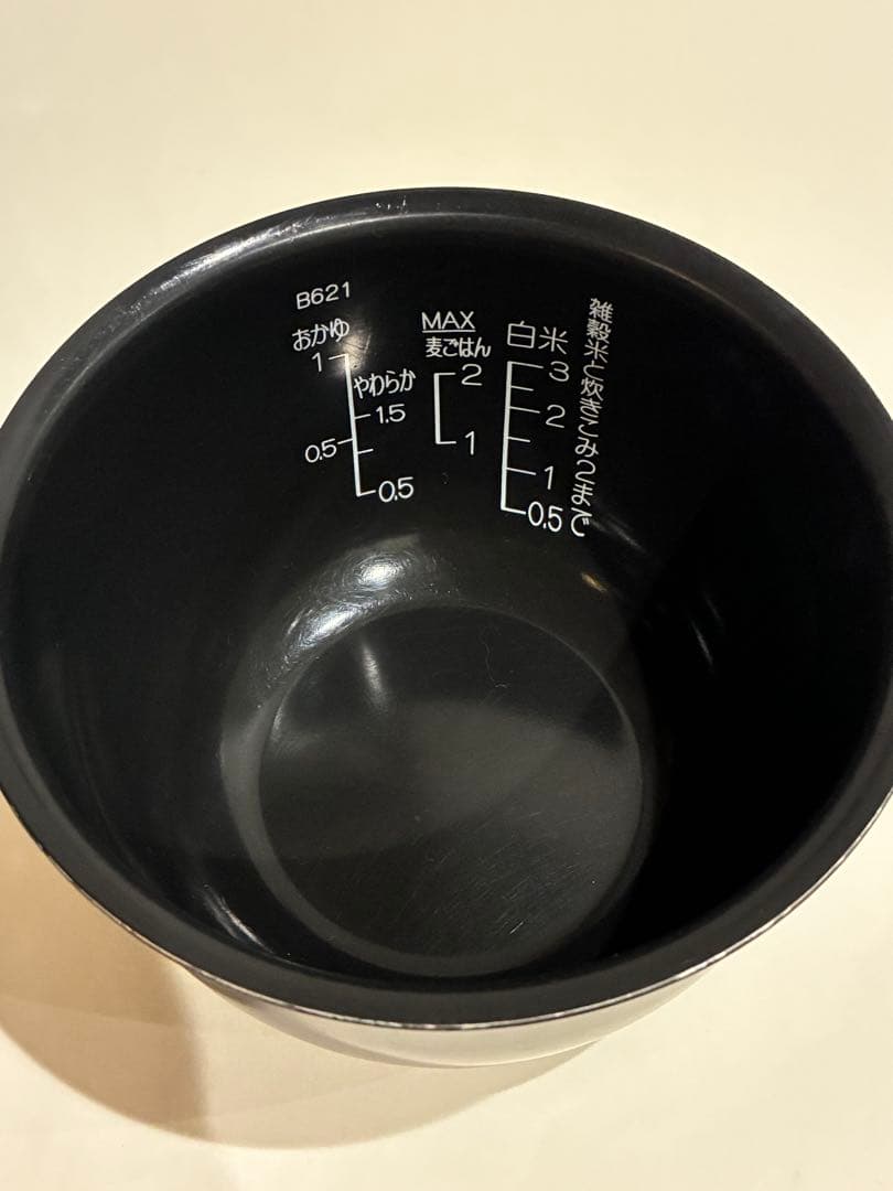 象印 炊飯器 3合 圧力IH式 極め炊き ☆2023年　NP-RN05-BA