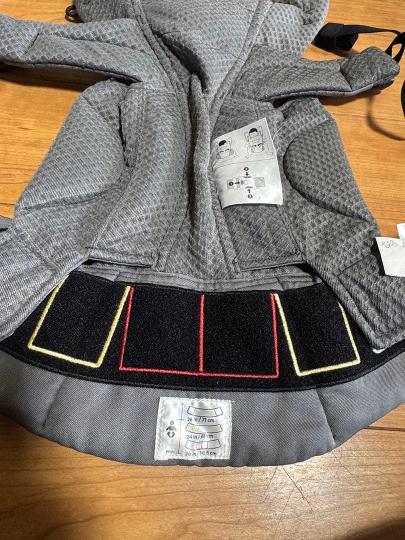 エルゴベビー　 抱っこ紐　オムニブリーズ　グラファイトグレー