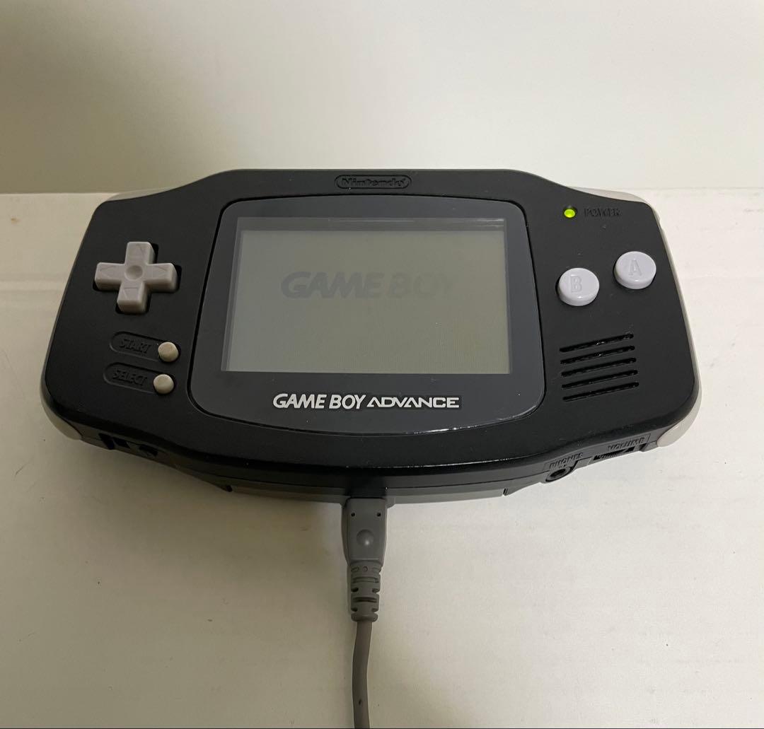 ゲームボーイアドバンス 黒GBA(AGB-01) 本体　箱 ACアダプター付き