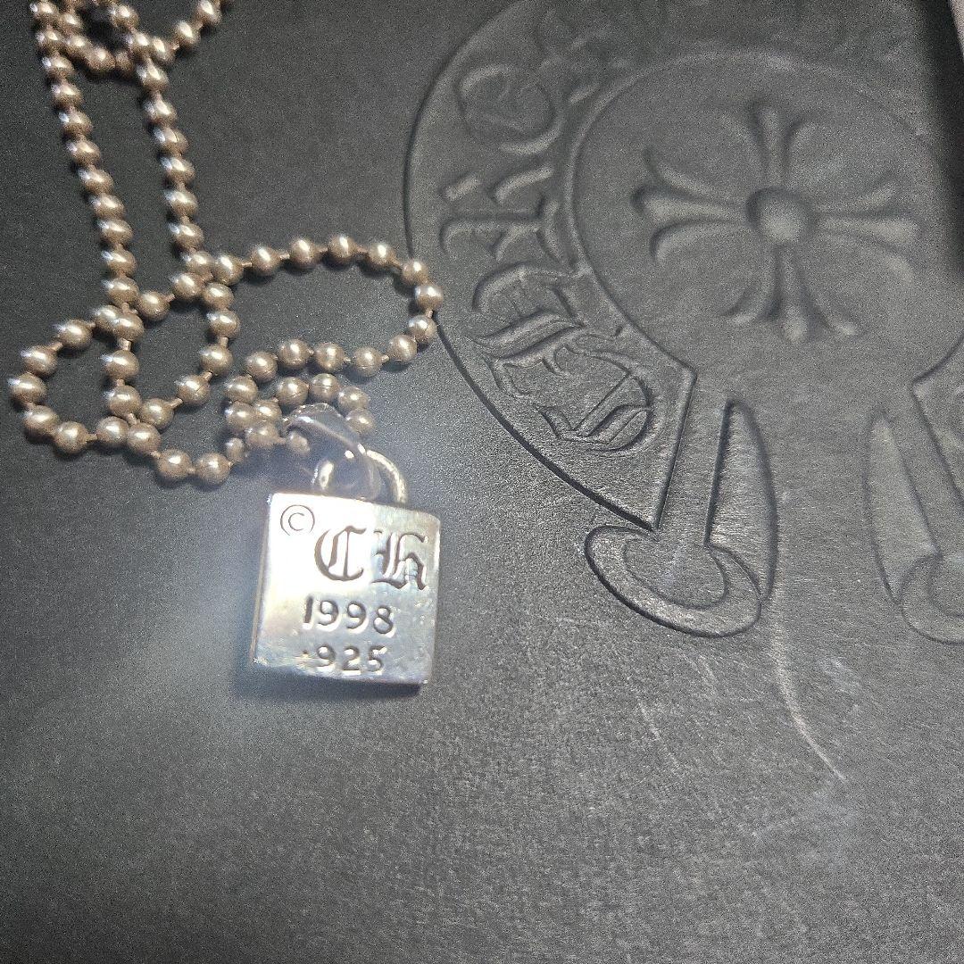 Chrome Hearts クロムハーツ　フレームドCHプラスチャーム