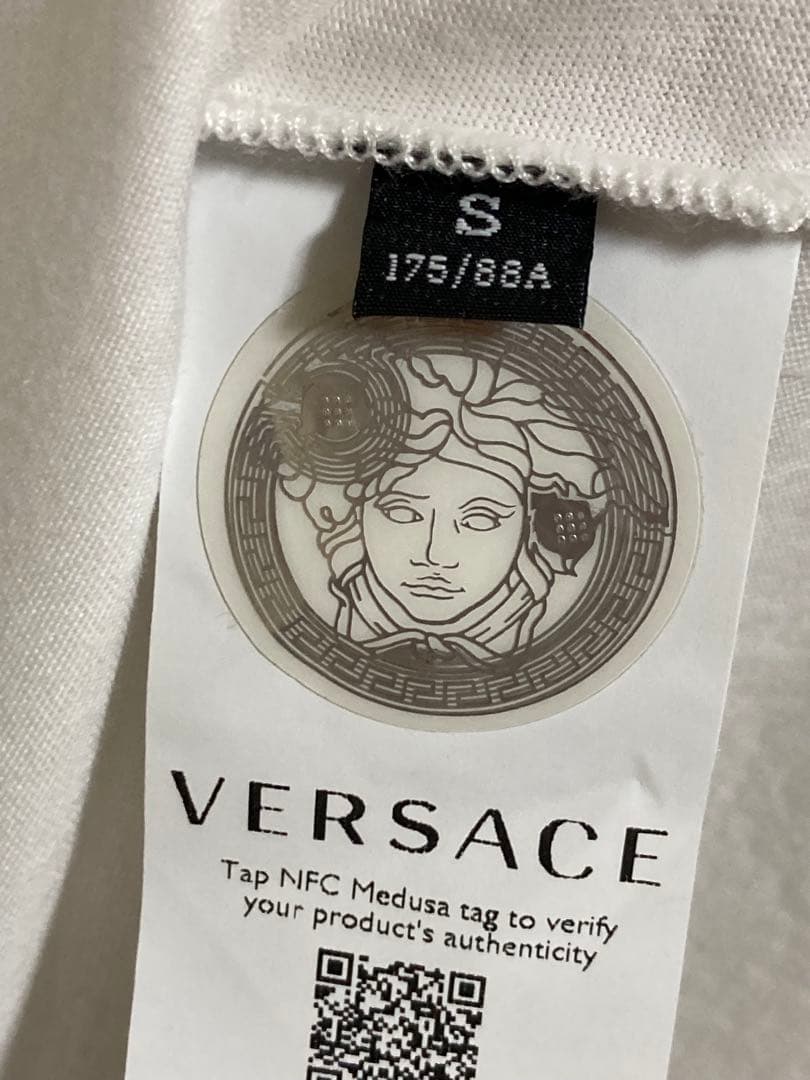 VERSACE メデューサロゴ Tシャツ