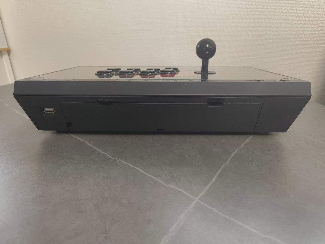 MAD CATZ 日本限定デザイン