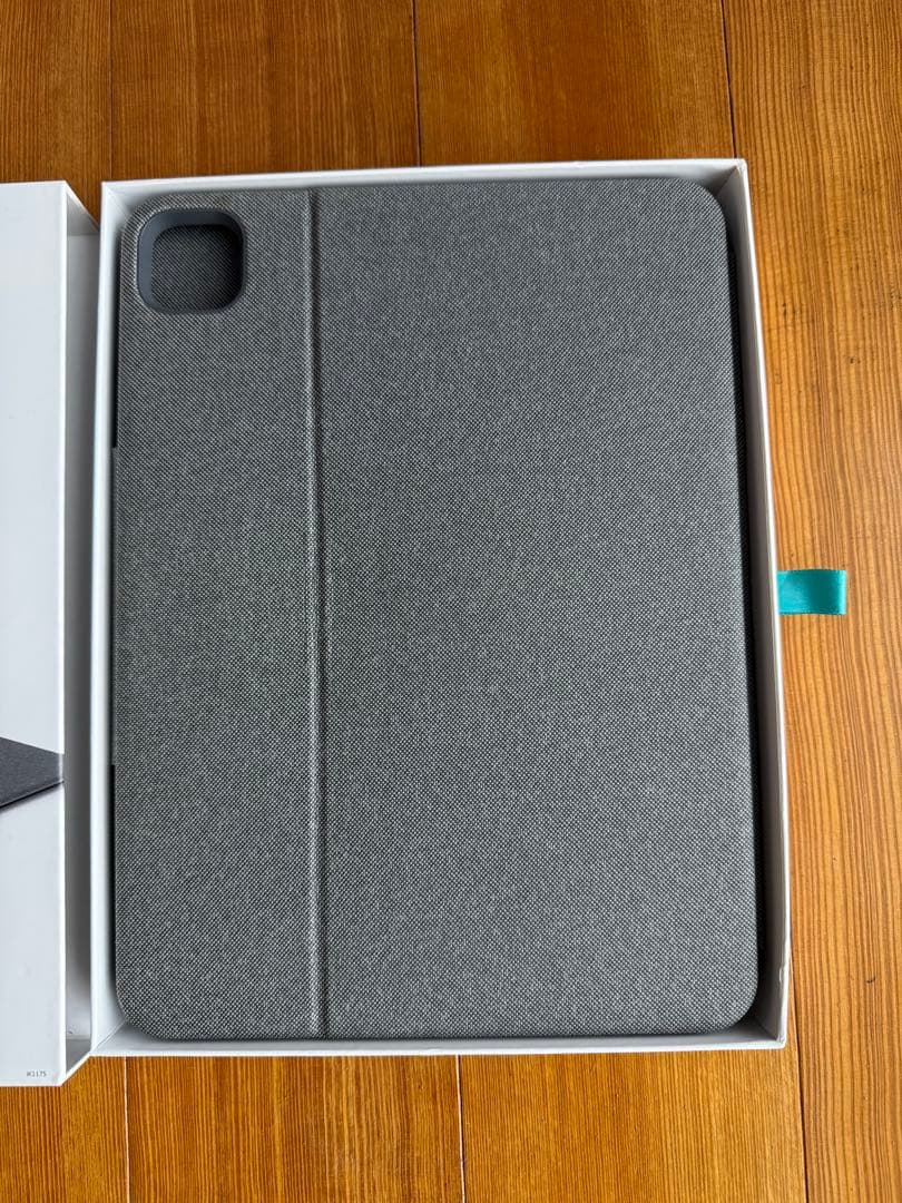 iPad Pro 11 256G Logicool Folio Touch付き