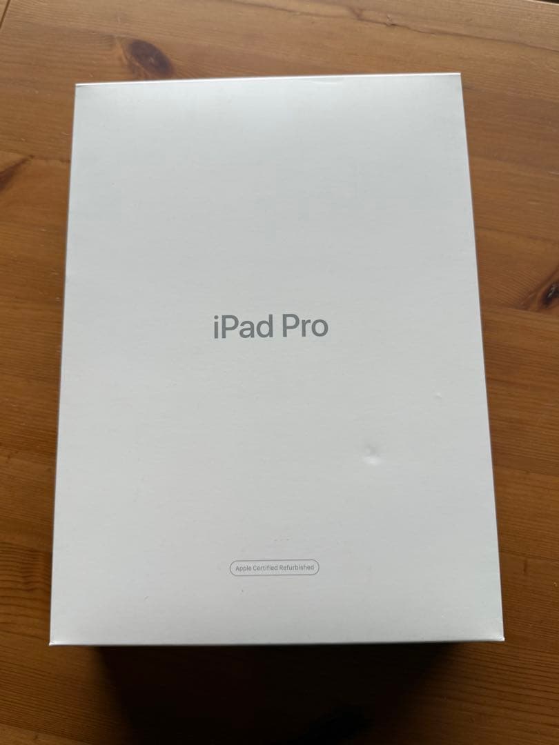 iPad Pro 11 256G Logicool Folio Touch付き