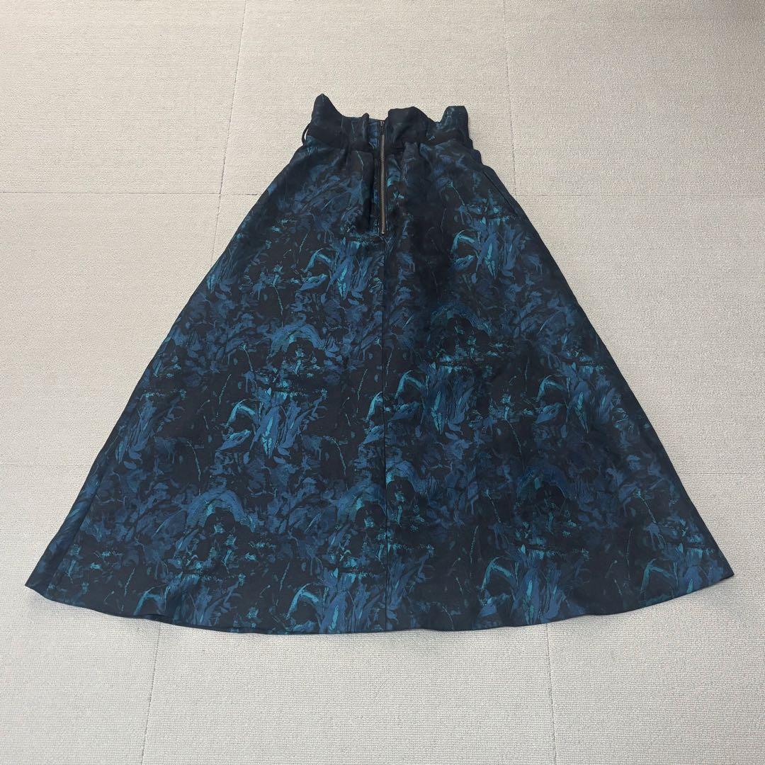 【美品】HARE ハレ　ガラキリカエフレアスカート　ネイビー　ブルー　ロング