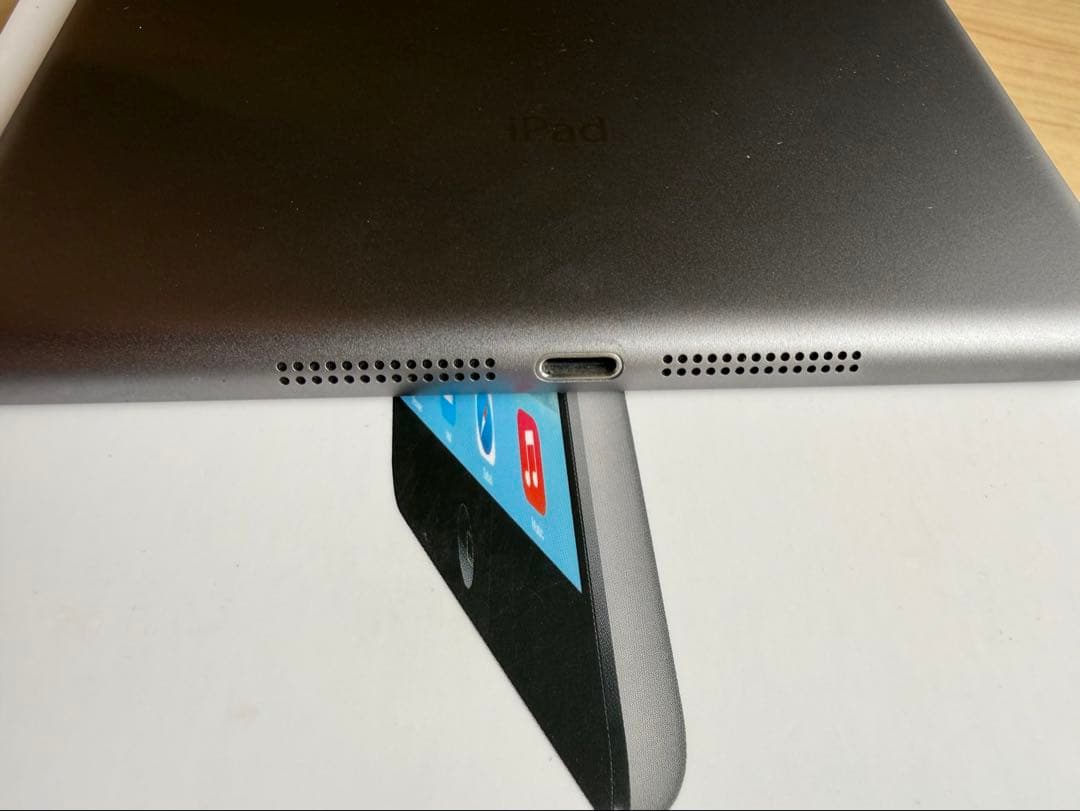 完動品SIMフリーiPad mini2(A1490)128GB 箱あり