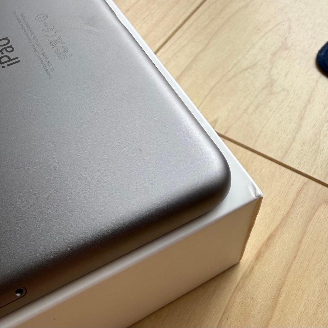 完動品SIMフリーiPad mini2(A1490)128GB 箱あり