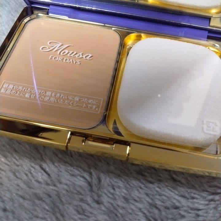 ムーサモイスチュア パウダーファンデーション&ムーサイオリキッドファンデーション