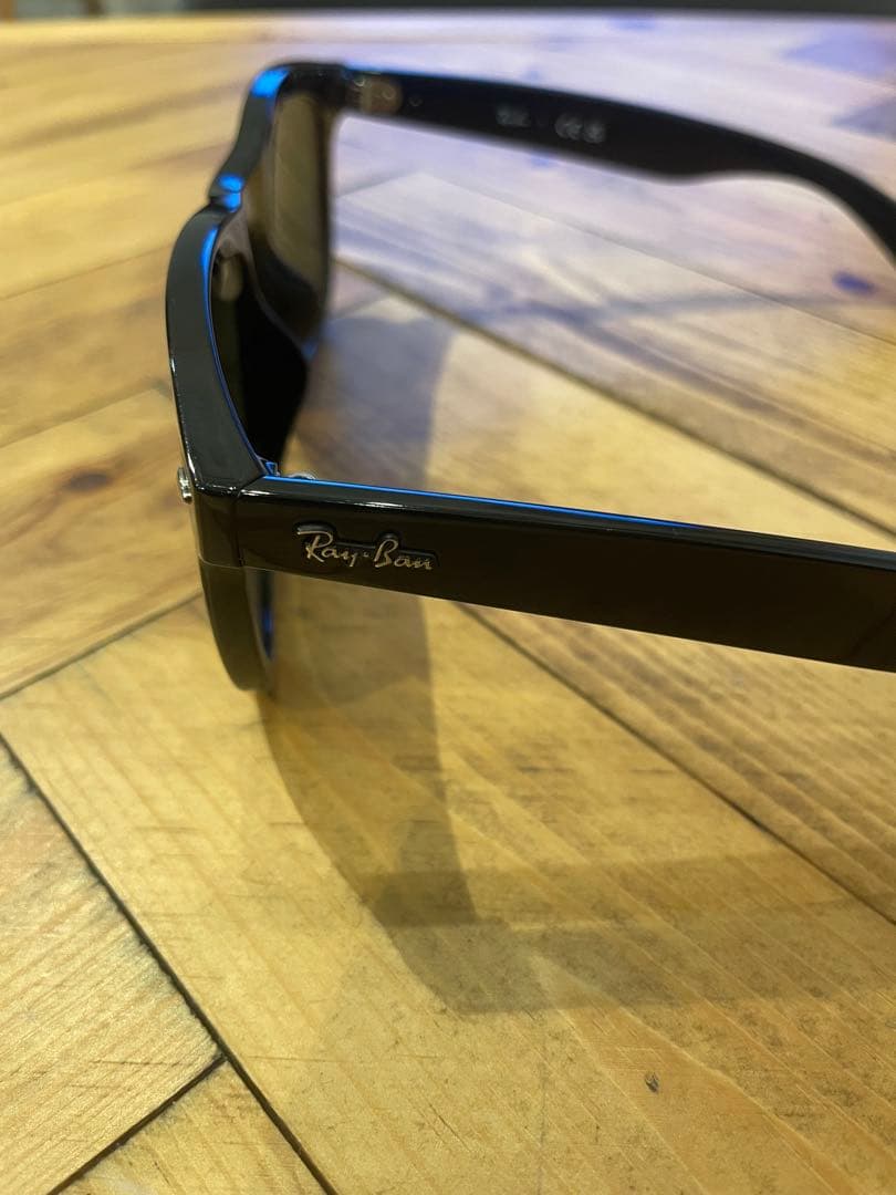 Ray-Ban RB4260Dサングラス