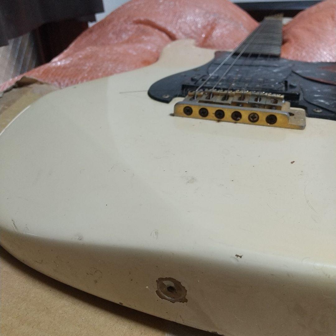 エ*ィ様 Fernandes The Function エレキギター アイボリー
