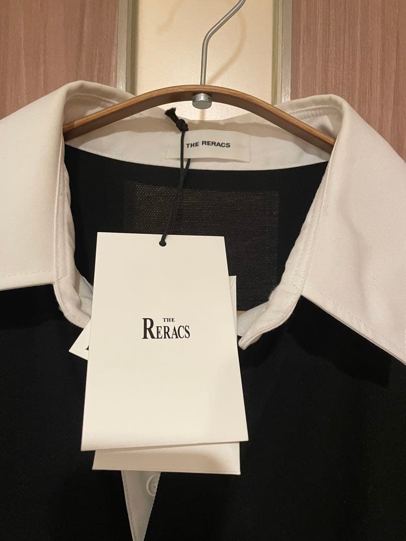 ［新品タグ付き］THE RERACS 黒 半袖 ひざ丈ワンピース