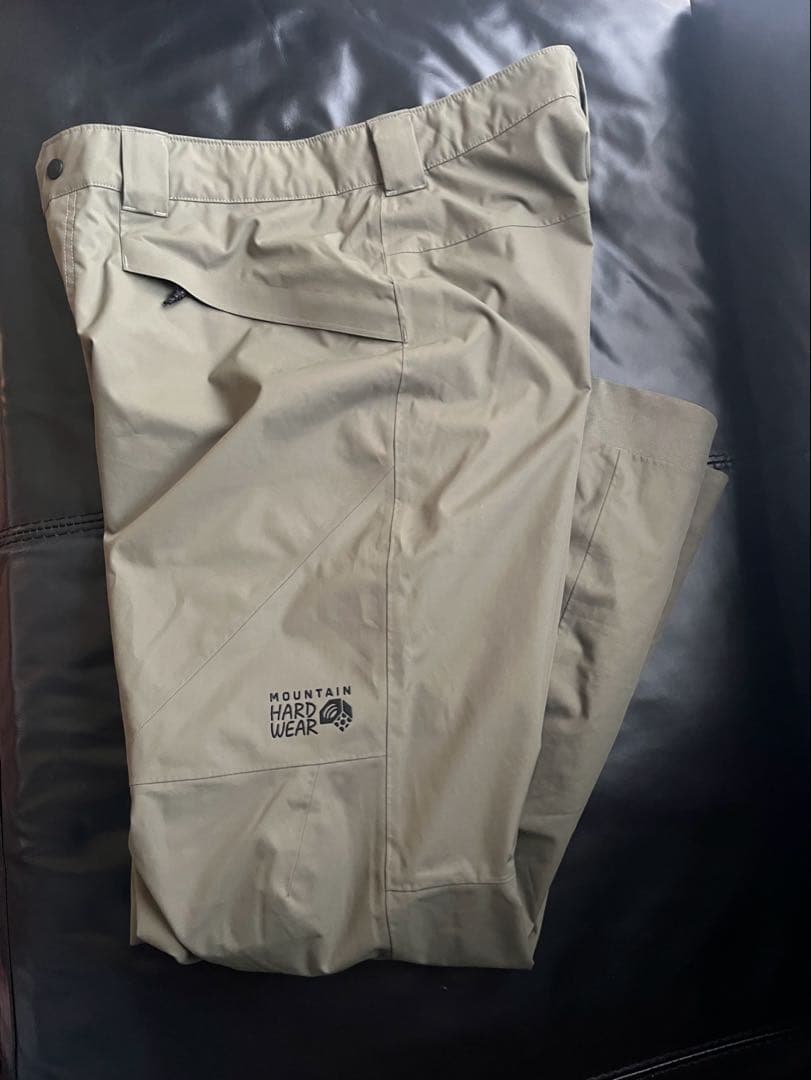 MOUNTAIN HARDWEAR スノーパンツ M