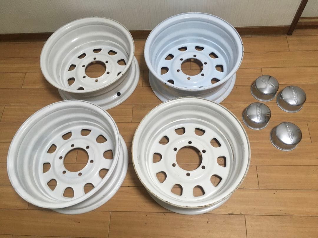 ①16インチ デイトナホイール 6H PCD139.7 200系ハイエース　2個