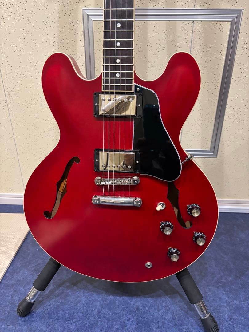 ギター Gibson ES-335 SATIN CHERRY