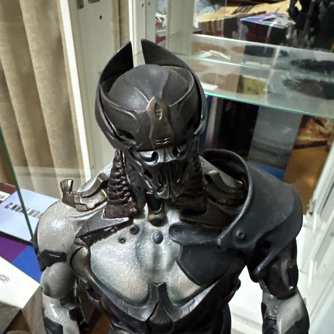 チタウリ　アベンジャーズ　ホットトイズ　箱あり　パーツなし
