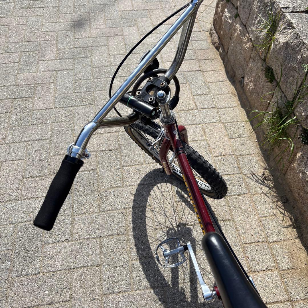 クワハラBMX Survivor 20 1st Lot 赤