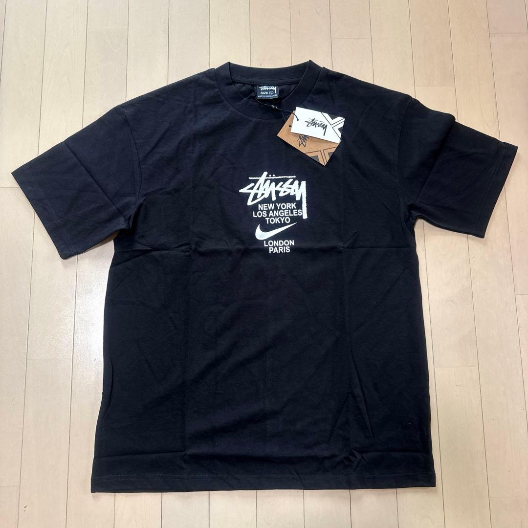 レ*イ様 STUSSY ステューシー ブラック ストリート オーバーTシャツ