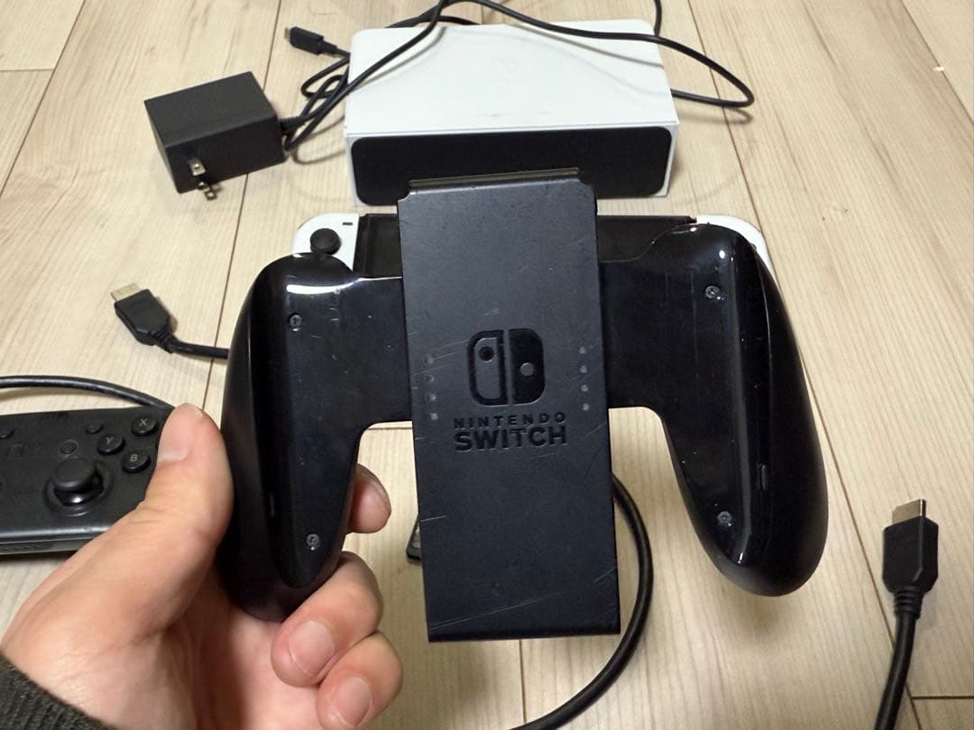 NintendoSwitchホワイト有機ELプロコントローラー、スプラトゥーン3
