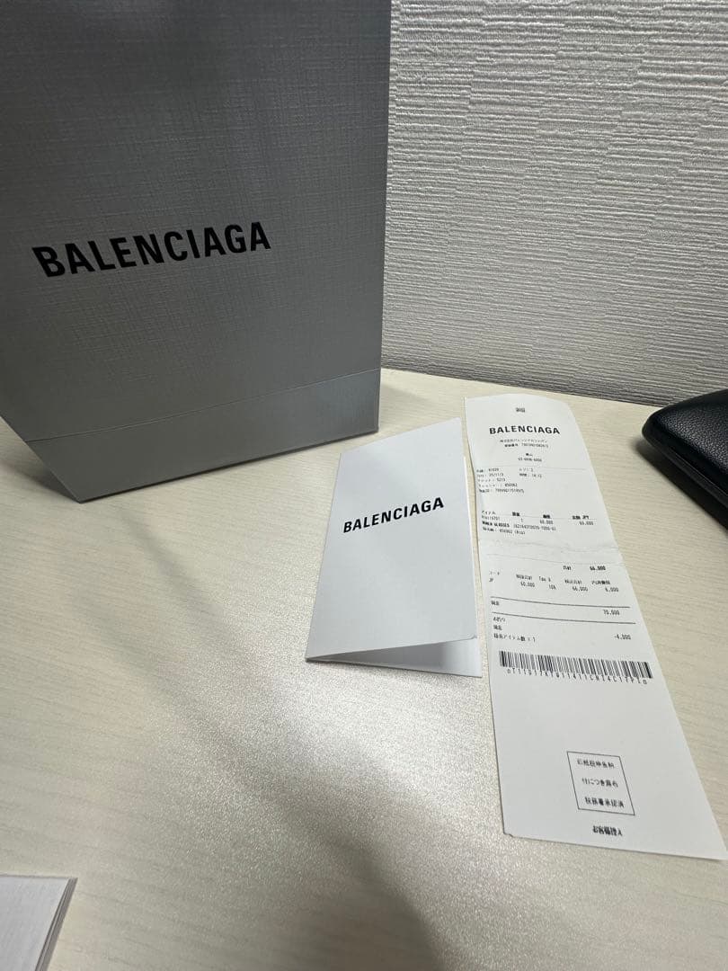 BALENCIAGAサングラス