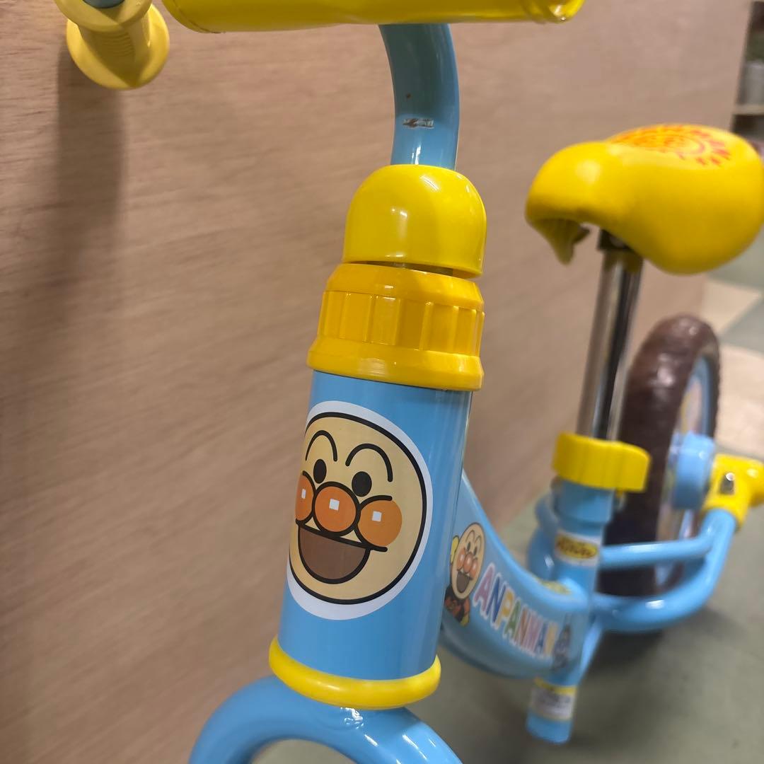 アンパンマン　ちゃりんくるトレーナー　水色　非売品