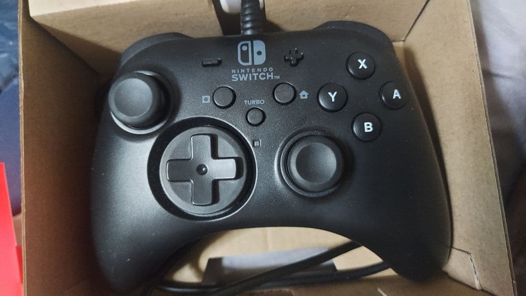Nintendo Switch 本体 + ホリパッド + ソフト