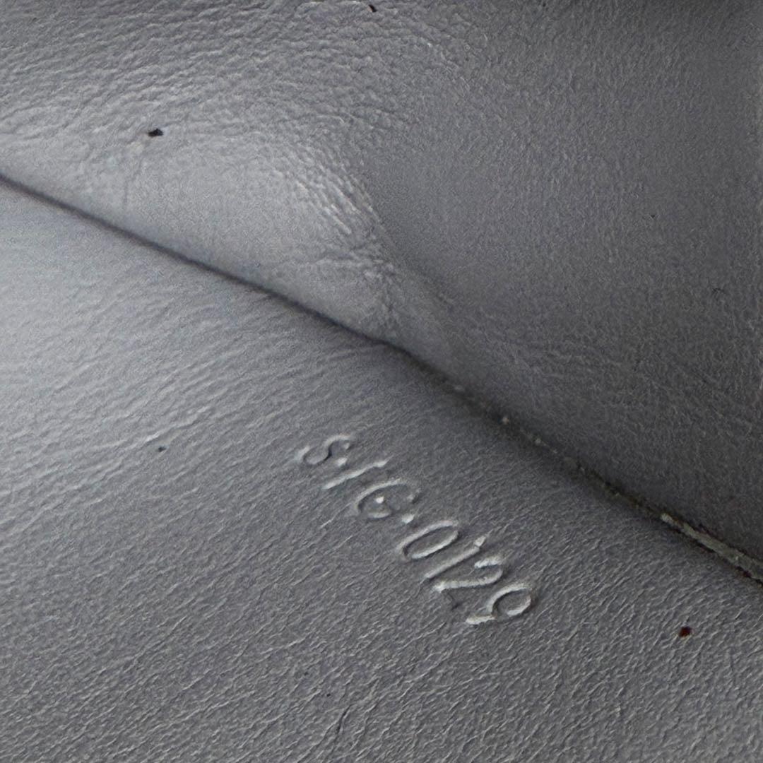 【美品】CELINE セリーヌ 三つ折り財布 箱付き 付属品　ウォレット　グレー
