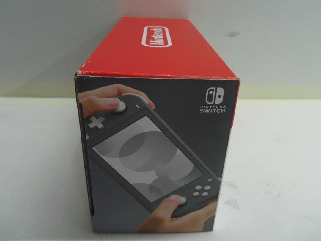 【中古】任天堂 Switch Lite グレー 画面にキズあり ヤマダ保証書付き