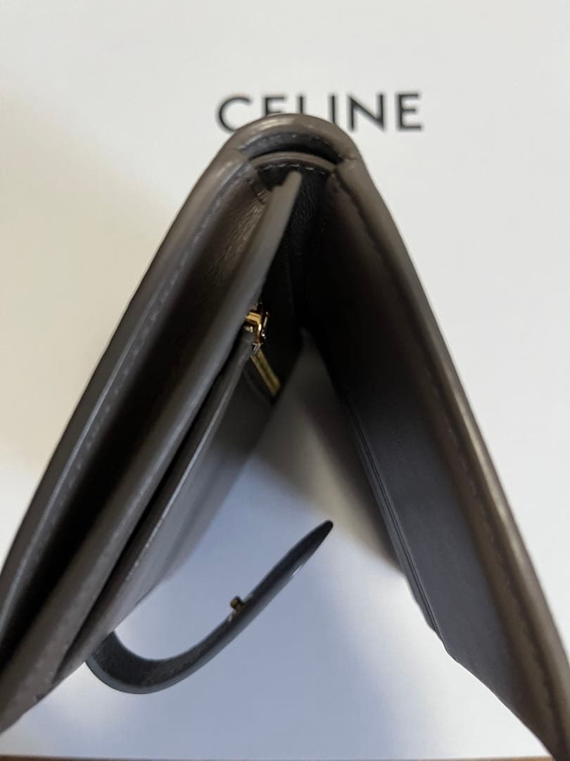 CELINE グレー 二つ折り財布