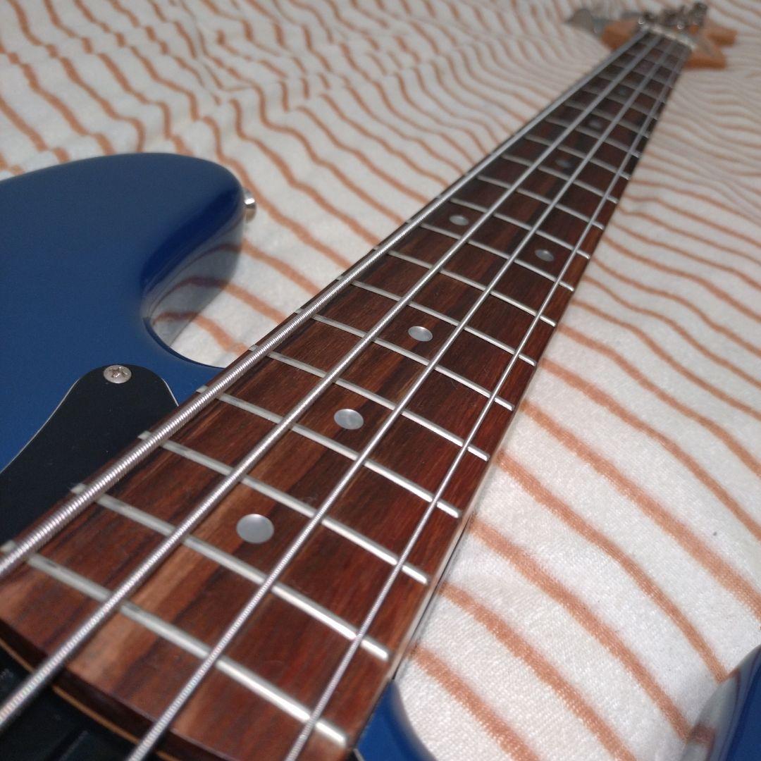 Squier PrecisionBass2001年