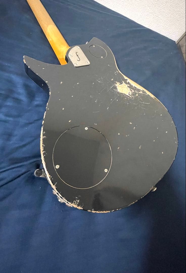 Fano RB6 エレキギター