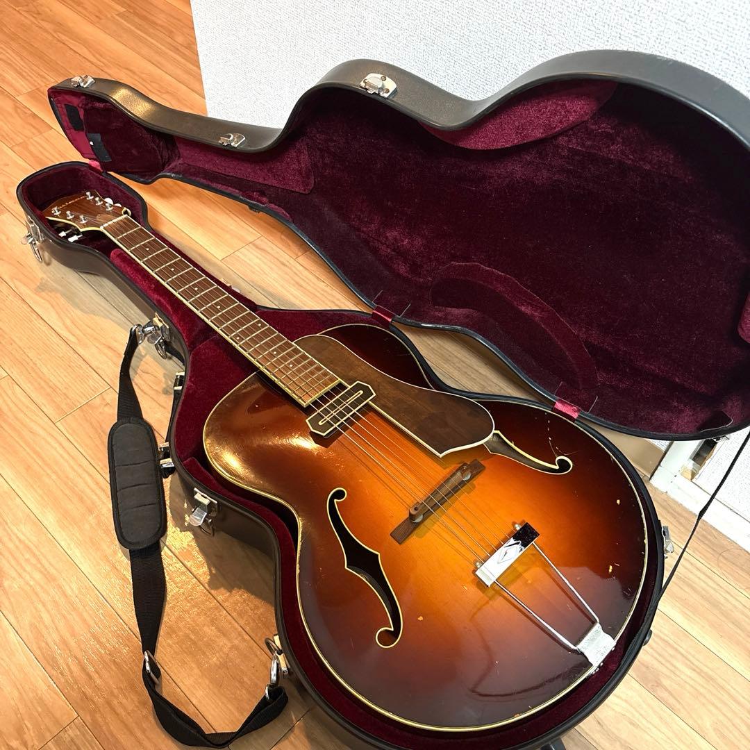 Eastman AR-605E フルアコ　ギター　サンバースト　純正ケース付き