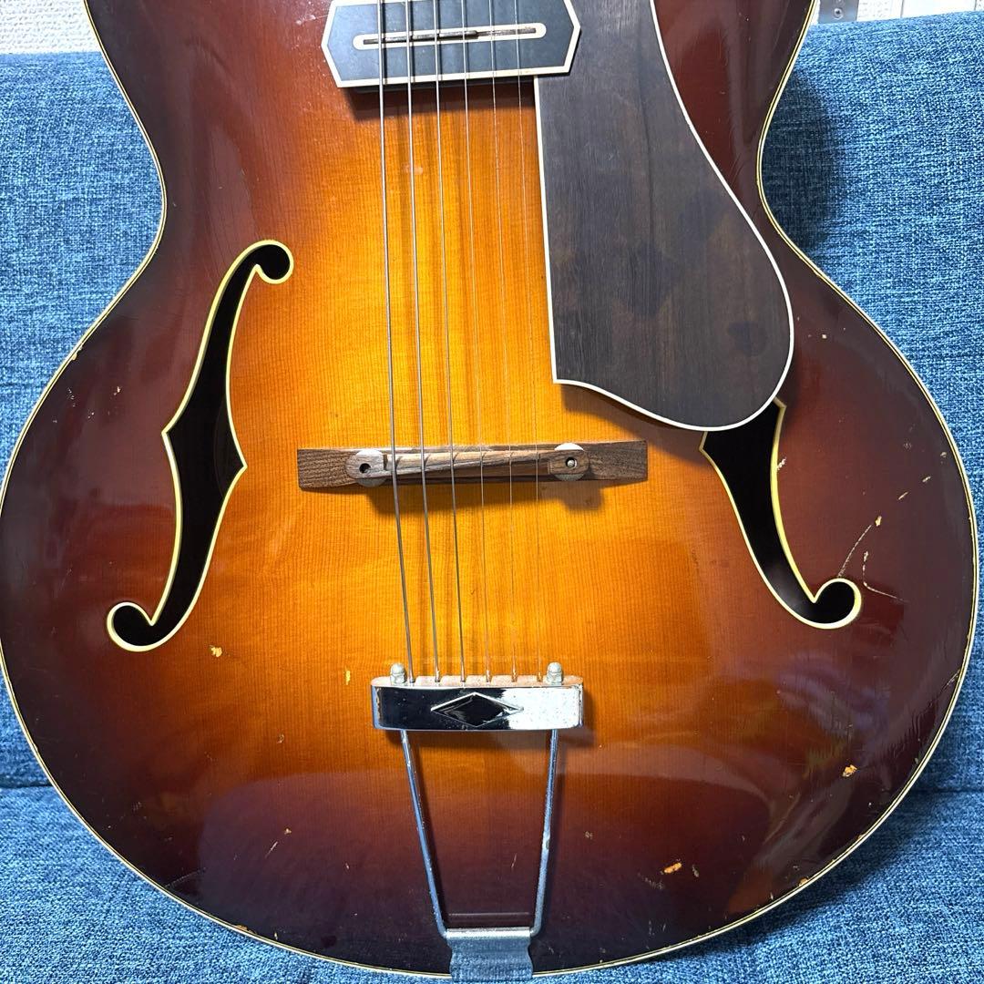 Eastman AR-605E フルアコ　ギター　サンバースト　純正ケース付き
