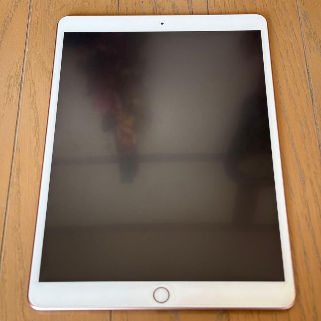 Apple iPadair第３世代 ゴールド 本体バッテリー80％綺麗です