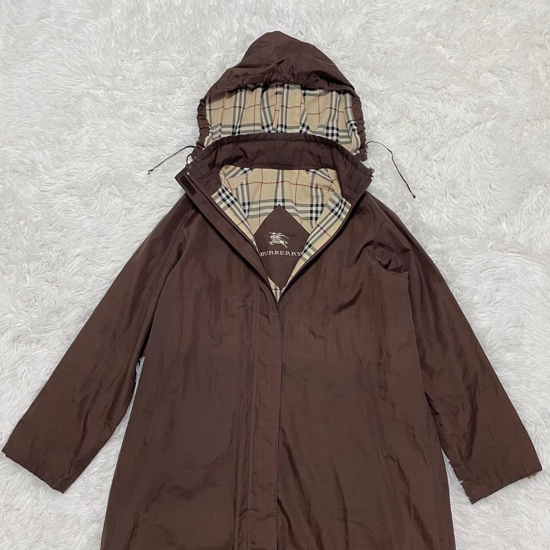 Burberry バーバリーロンドン　ナイロン　ノバチェック　コート　ブラウン