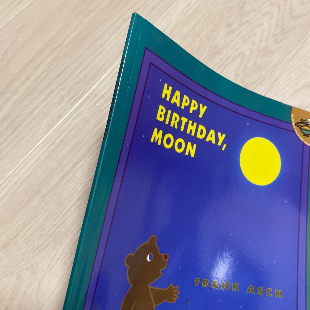 19 Happy Birthday, Moon　音声絵本