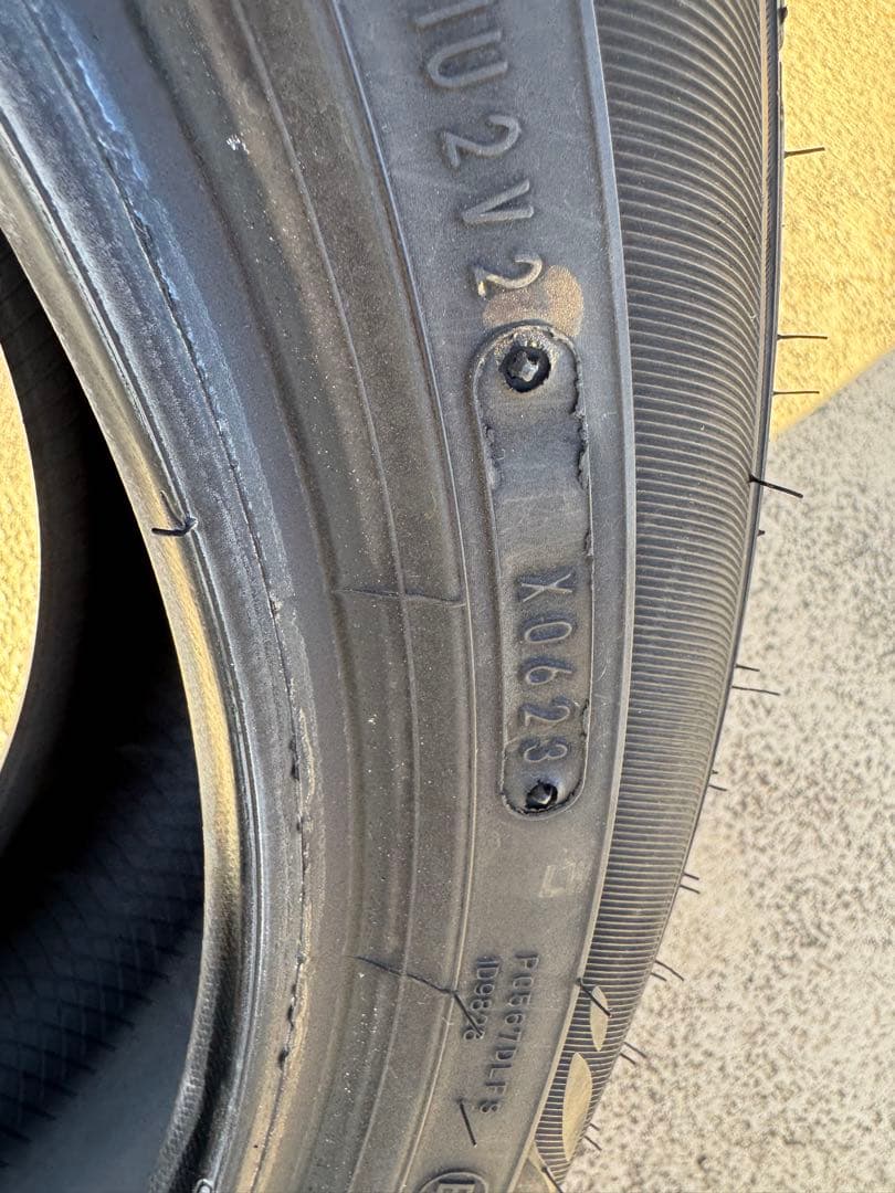 DUNLOP 18インチタイヤ　溝あり綺麗　23年製2155018
