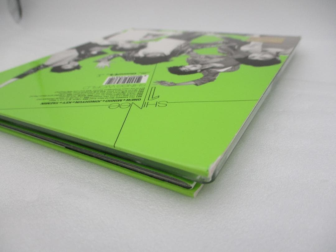 THE FIRST ALBUM SHINee WORLD Aタイプ 輸入盤