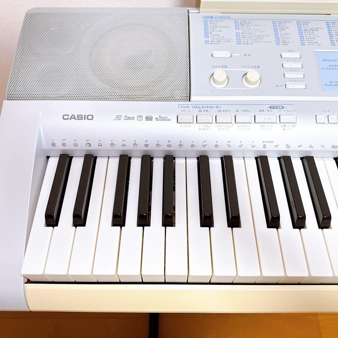 CASIO LK-207カシオ キーボード 光ナビゲーション