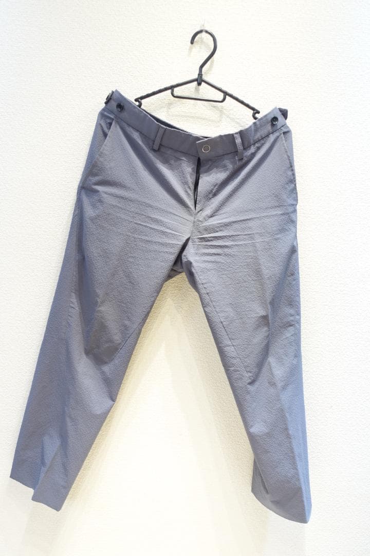 DESCENTE【デサント】シアサッカースーツ軽量　薄手　グレーストレッチ