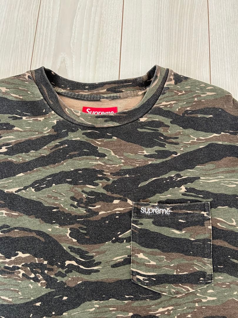 supreme タイガーカモ　胸ポケット刺繍Tシャツ