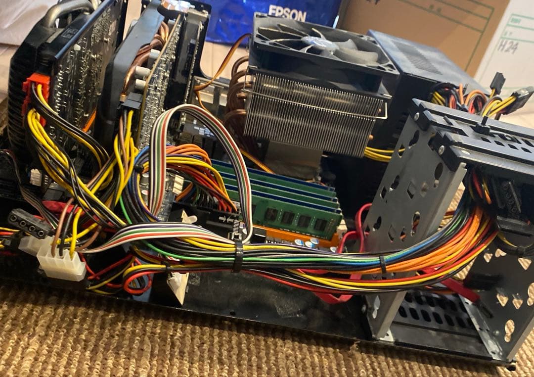自作PC グラボ マザー メモリー CPU 電源 ジャンク