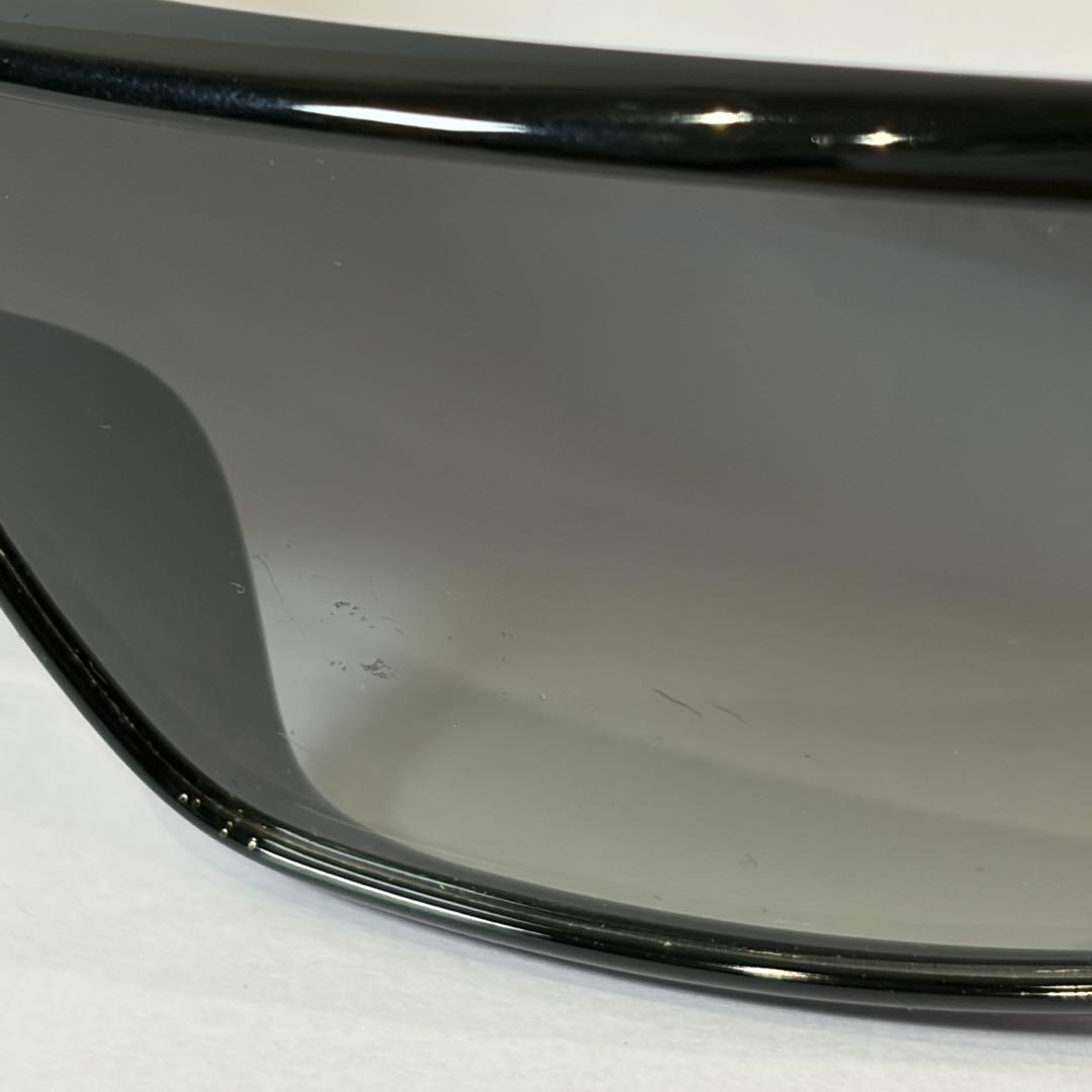 PRADA SPR 03H シールドシェイプ サングラス ブラック ケース付